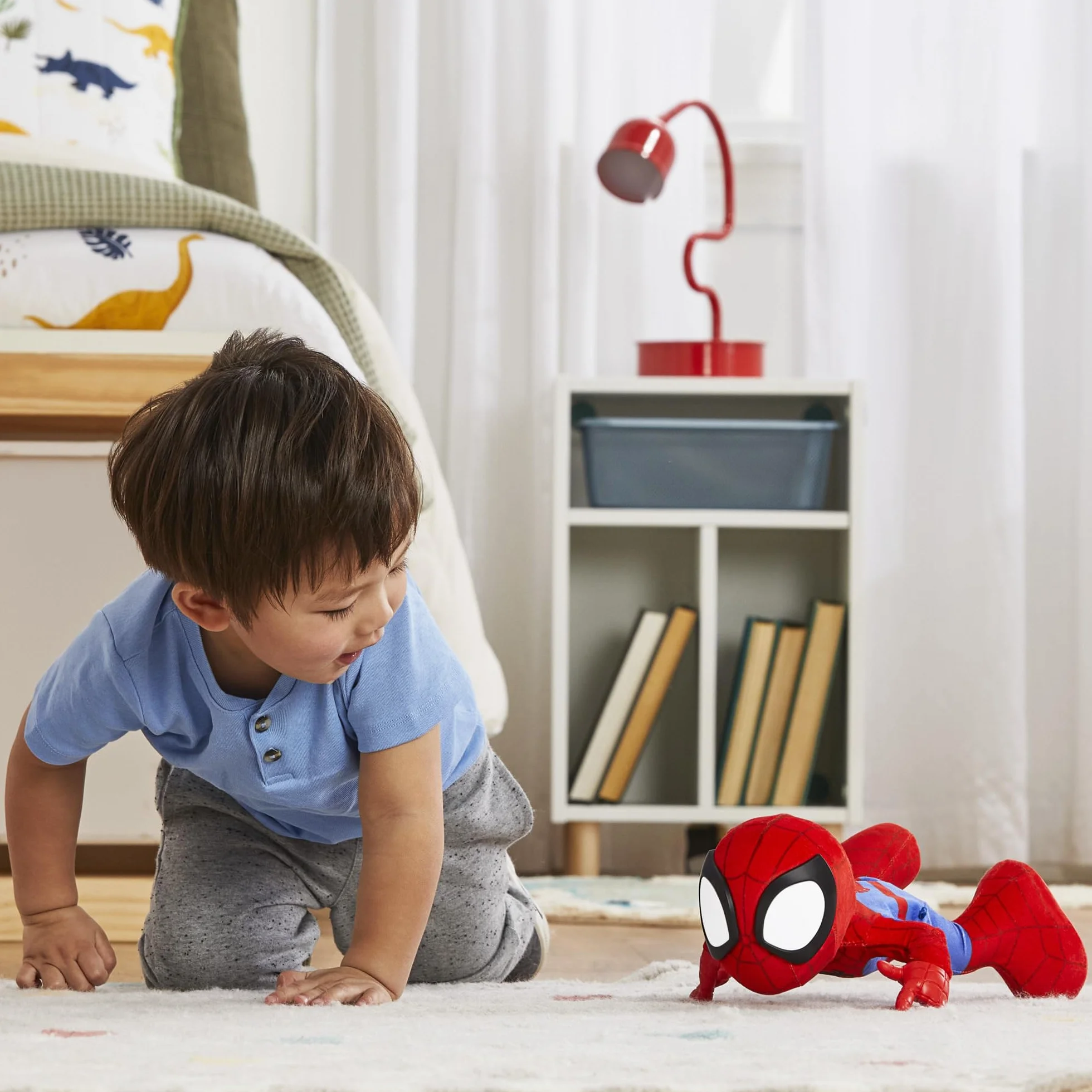 Hasbro Spidey et Ses Amis Extraordinaires, Spidey Danse et Rampe Peluche Interactive, Jouet Préscolaire pour Enfants Dès 3 Ans, Filles et Garçons, Version Anglaise